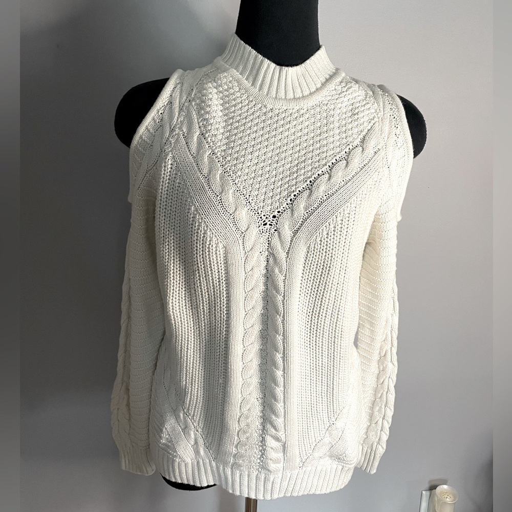 H&M Colder shoulder sweater size S (~2016)